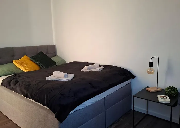 Modernes 3 City-apartment In Naehe Autostadt, Parkplatz Und Wlan - Citystay Beetle * Wolfsburg